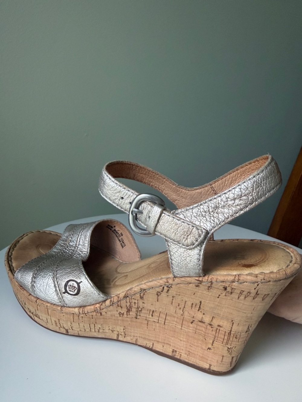 Born Metallic Leather Issa Sandals Cork Wedge Platform Sandals Heels 8/39